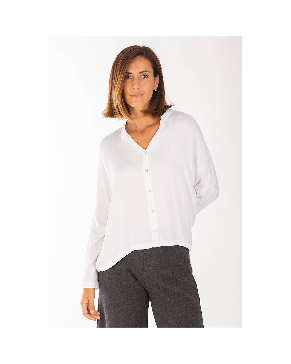 Camisa blanca de viscosa